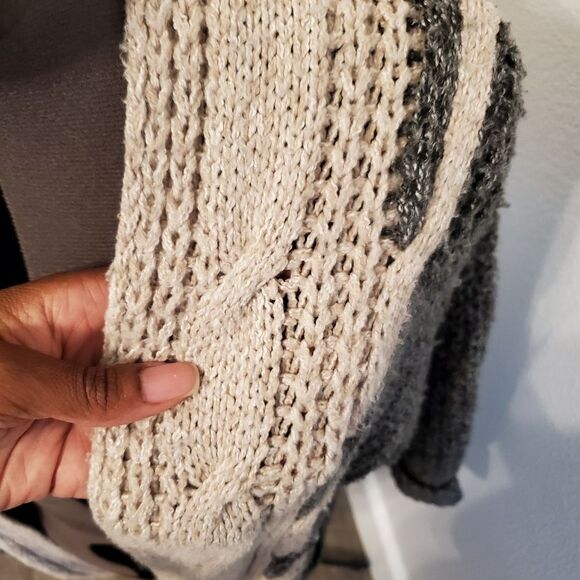 Kerisma Sweater Women's Small/ Medium Cream Gray Oversized Cardigan 3/4 Sleeve - Picture 5 of 6